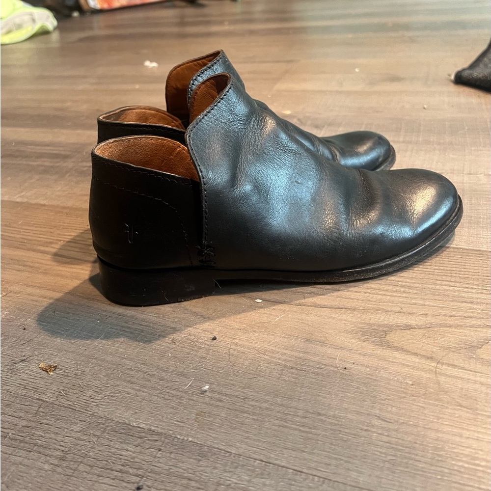 FRYE bootie